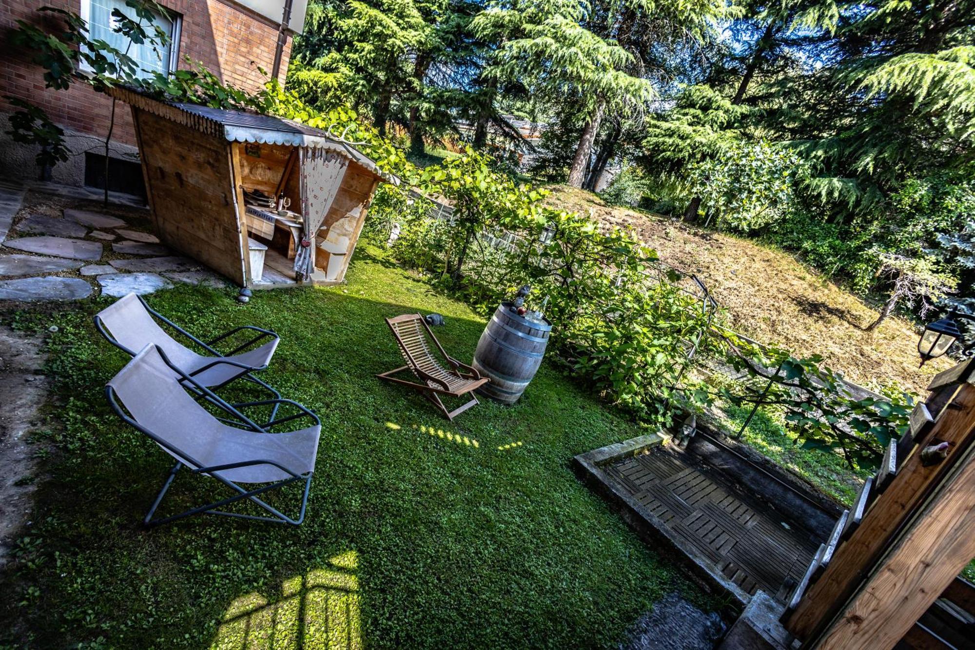 Case Appartamenti Vacanze Da Cien Saint-Christophe Bagian luar foto